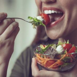 La mastication : ostéopathie naturelle pour un beau visage, de belles dents, digestion et assimilation parfaites, régulation du poids.